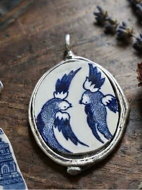 Handmade Blue Willow Up Cycled Broken China Oval Love Birds Pendant 1 3/4” x 2”
